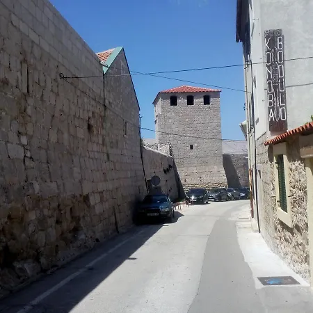 בית הארחה Pag Old Town *