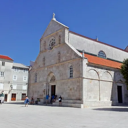 בית הארחה Pag Old Town *
